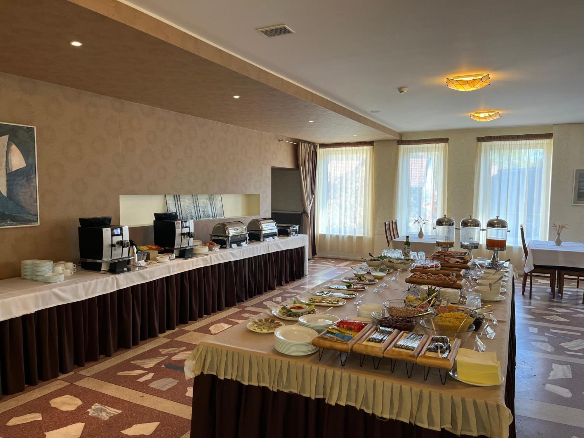 Hotel Jurate نيدا المظهر الخارجي الصورة